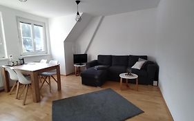 Cityleaves Apartment